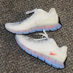 Reebok men’s running shoes size 11